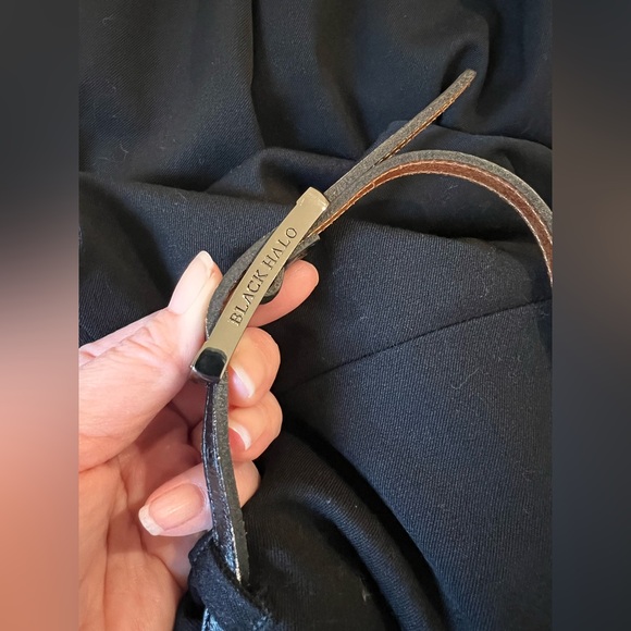 Black Halo Jackie Belted Stretch Gabardine Sheath black dress sz 4 - Picture 5 of 6